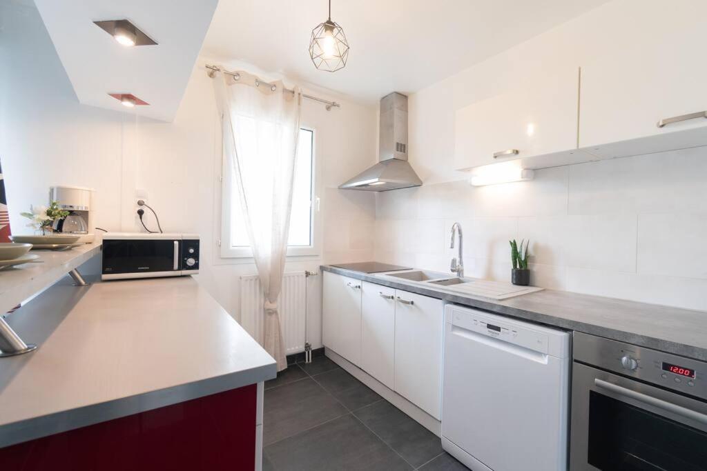 Le Douillet-T2-55M2-10Min Disney Бюсси-Сен-Жорж Экстерьер фото